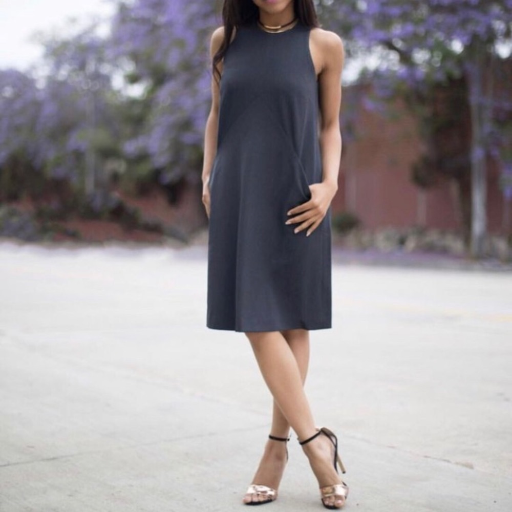 Sleeveless Little Dark Grey Dress Lindsay Nicholas New York Small Size New